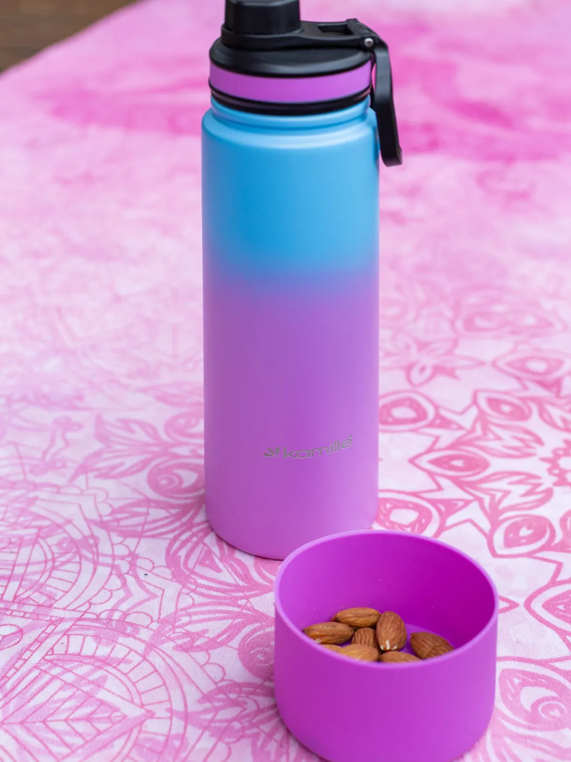 Bidon shaker sportowy na wode napoje XL 720ml