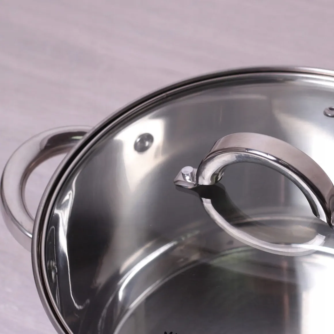 Garnek 22 cm 5,1 L z pokrywką INDUKCJA GAZ KAMILLE