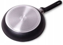 Patelnia 24cm solidna z powłoką "ILAG"