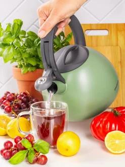 Prosty czajnik tradycyjny z automat. gwizdkiem 2,7L