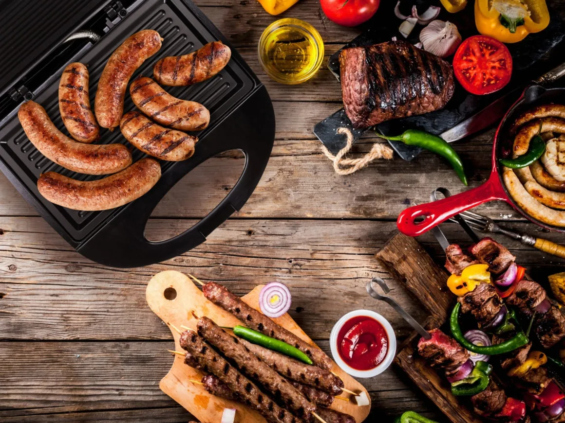Solidny rozkładany grill elektryczny, opiekacz do kanapek tortilli 800W